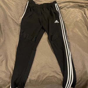 Adidas sweatpants
